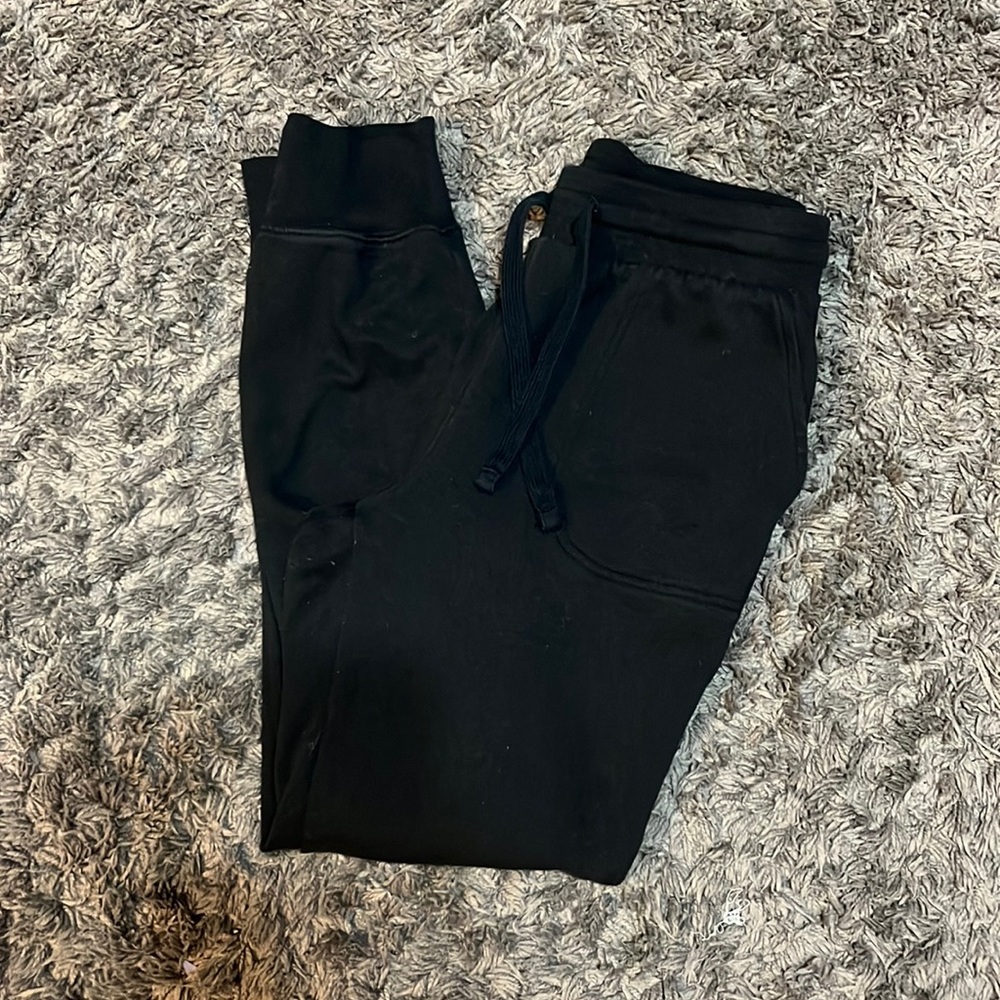 SOLD! Gap black joggers